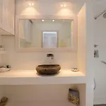 Luxury White Maisonette וילה *