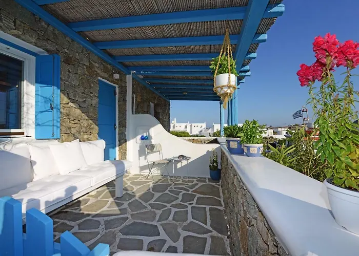 Luxury White Maisonette Kalafatis