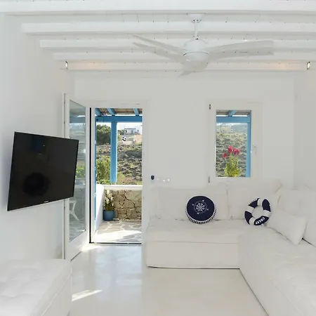 Luxury White Maisonette Βίλα Καλαφάτη