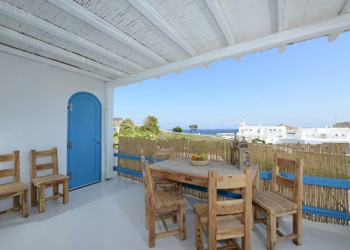 Luxury White Maisonette Kalafatis