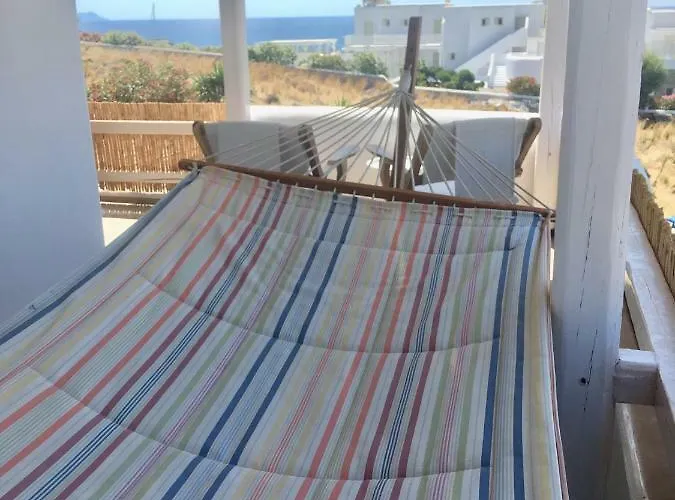 Luxury White Maisonette קלפטיס